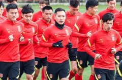 上午8点！北京媒体再现争议报道：中国足球遭质